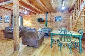 Comfy Taswell Cabin Rental - Community Amenities! - Innenbereich