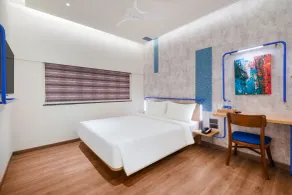 7 Apple Hotel Nashik - Room