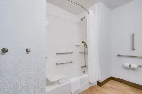 Hampton Inn & Suites Nashville North Skyline - Chambre