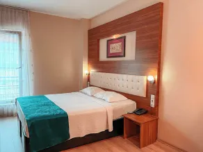 The Riada Hotel - Room