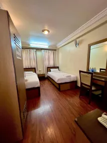 Taleju Grand Hotel - Zimmer