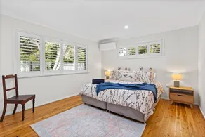 Maple Cottage - Perfect Eastside Location - Camera