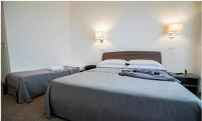 Hotel Caraibi - Breakfast Until 11-00 and Dinner-Mirabilandia Partner - Værelse
