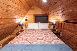 The Windstorm Cabin - Pet-friendly & a 2-person Jacuzzi hot tub! - Rum