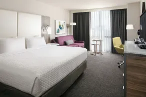 Crowne Plaza Dallas Market Ctr - Love Field, an IHG Hotel - Værelse