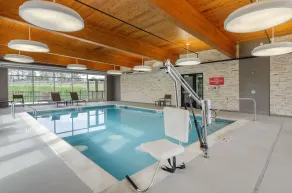 Country Inn & Suites by Radisson, Charlottesville-UVA, VA - Piscine