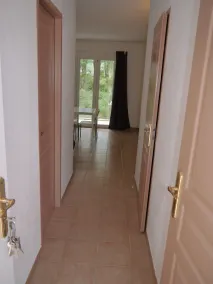 Les Villagines Appart'Hôtel - Rousset - Quarto