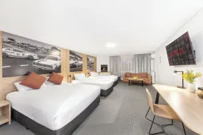 Littomore Hotel on Stewart, Bathurst - Room