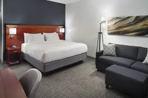 Courtyard Charlotte Arrowood - Chambre