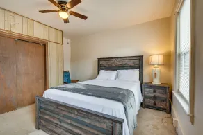 Condo Rental w/ Pool Access ~ 11 Mi to Allentown! - Rom