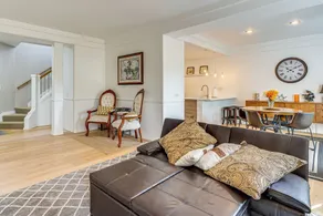 Modern Home Close to Dtwn Woodinville w/ Yard - Intérieur