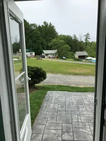Hill View Motel and Cottages - Room
