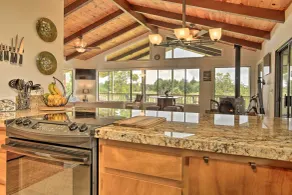 Peaceful Volcano Home Near National Park! - Intérieur