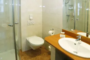 Continental Hotel-Pension - Salle de bain