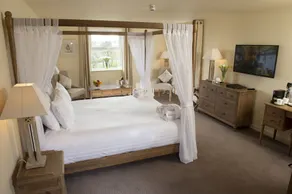 Comis Hotel & Golf Resort - Room