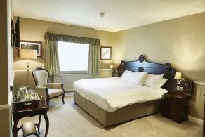 The Golden Pheasant - Room