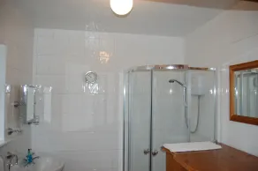FlyOver Bed and Breakfast - Badezimmer