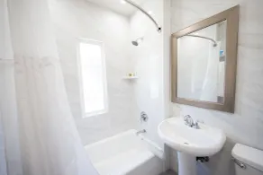 Wilshire Crest Hotel - Salle de bain