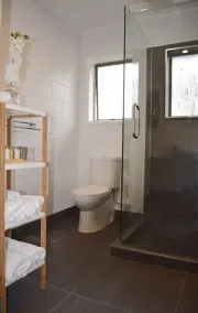 Kea Apartments - Bathroom