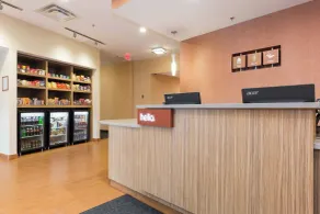 TownePlace Suites by Marriott Edmonton South - Réception