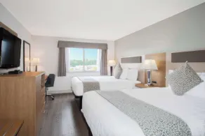 Coast Abbotsford Hotel & Suites - Chambre