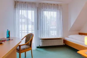 Central Hotel Friedrichshafen - Chambre