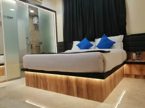 Hotel Radana Vashi Navimumbai - Camera