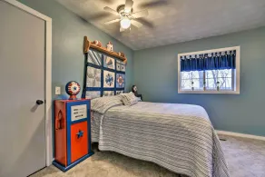 Home on 10 Acres: Perfect for MSU Football Weekend - Innenbereich