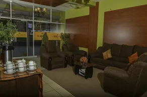 Hotel Príncipe II - Lobby sitting area