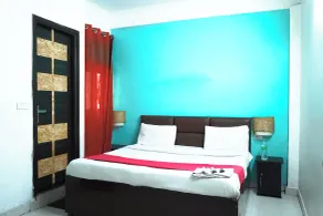 Roomshala Hotel KD Plazav - Quarto