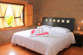 Hotel y Cabañas Mountain Lodge - Rum