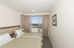 Stunning 2 Bedroom Apartment - Room