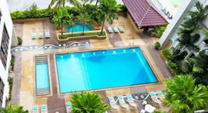 Bayview Hotel Georgetown Penang - Piscina