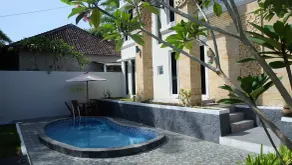 Villa Syariah Grand Bale with Private Pool by Simply Homy - Pool