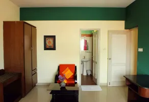 The Green Path - Room