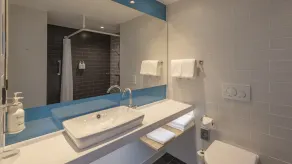 Holiday Inn Express Düsseldorf - Hauptbahnhof by IHG - Badezimmer