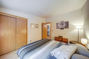 11 Acres of Adventure! Woodsy Mead Stay w/ Trails - Interiör