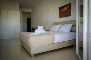 SunSea Studios close to the beach - Room
