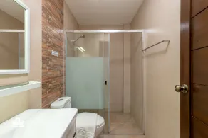 Marand Family Resort - Bathroom