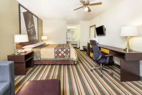 Super 8 by Wyndham Brookhaven - Zimmer
