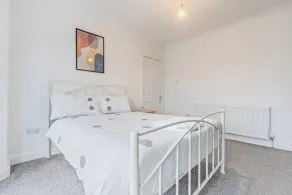Awesome Coventry Home for Business Contractors and Suitable for families with Free Parking 14mins from NEC - Chambre