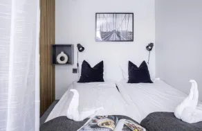 HOOM Home & Hotel Järfälla - Room