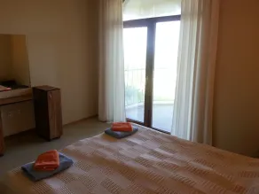 Menada Green Hills Apartments - Zimmer