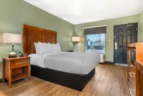 Quality Inn & Suites near Panama City Beach - Rum