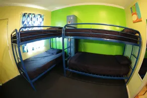 Banana Bungalow Hollywood Hotel & Hostel - Vue de la chambre