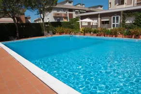 Hotel Touring - Pool