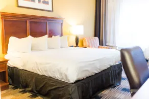 Country Inn & Suites by Radisson, Helen, GA - Chambre