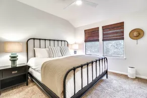 Shaded Getaway w/ BBQ & Fire Pit in Austin! - Interiör