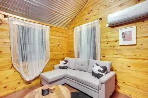 Cozy Onalaska Cabin ~ 2 Mi to Lake Livingston! - Innvendig