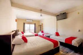 OYO Hotel Posada Lys, Zihuatanejo - Rom
